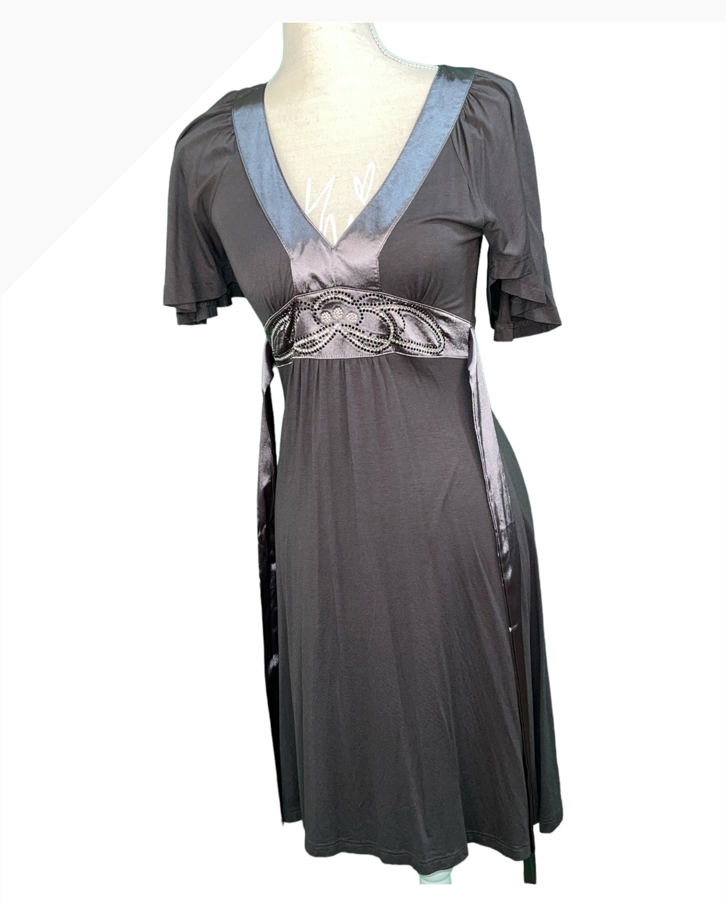 Kleid 34 Grau mit Strass Verzierung
