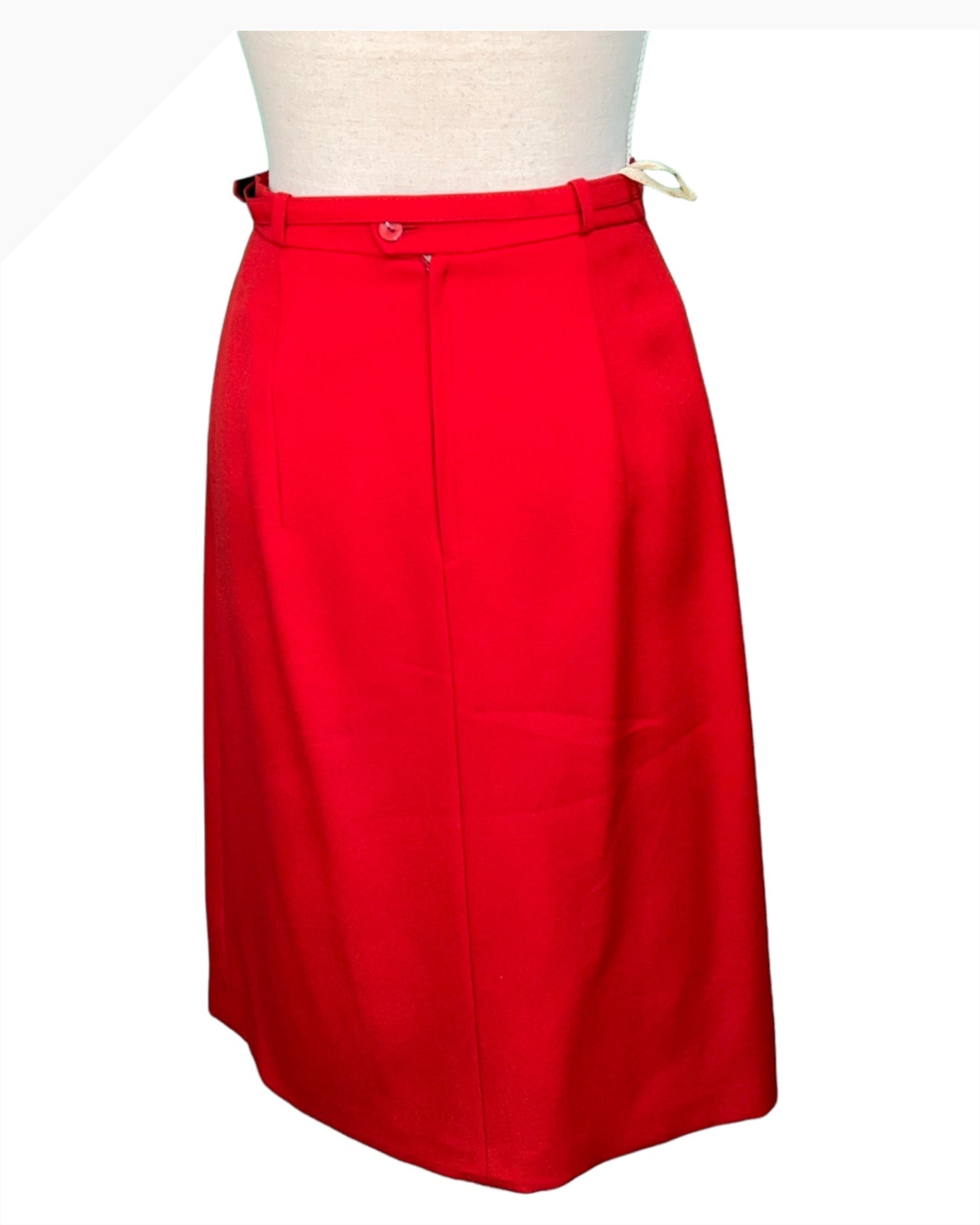 Vintage Rock 34/36 Rot mit Falten und mit Gürtel
