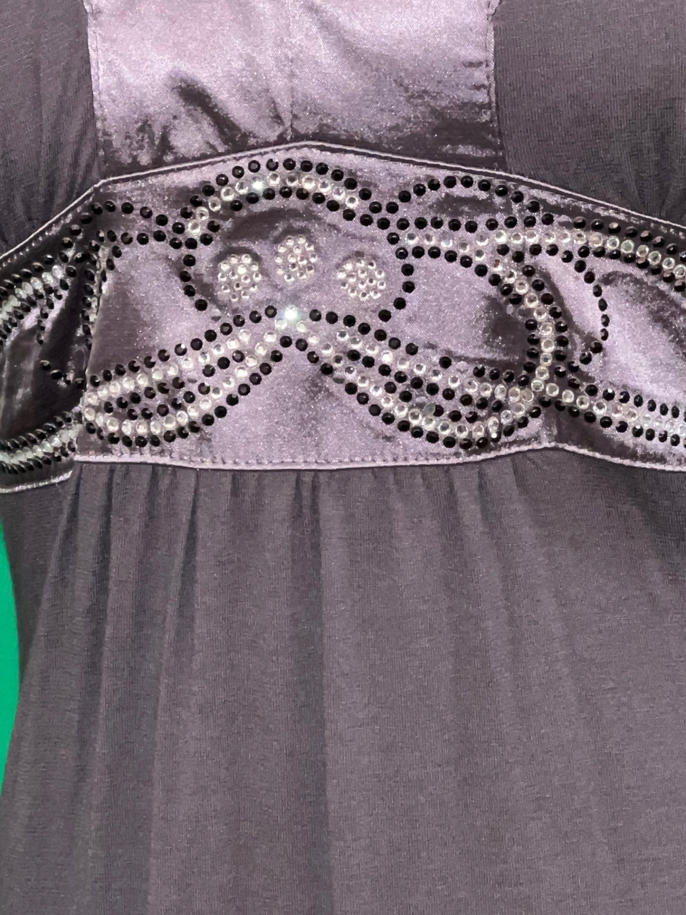 Kleid 34 Grau mit Strass Verzierung
