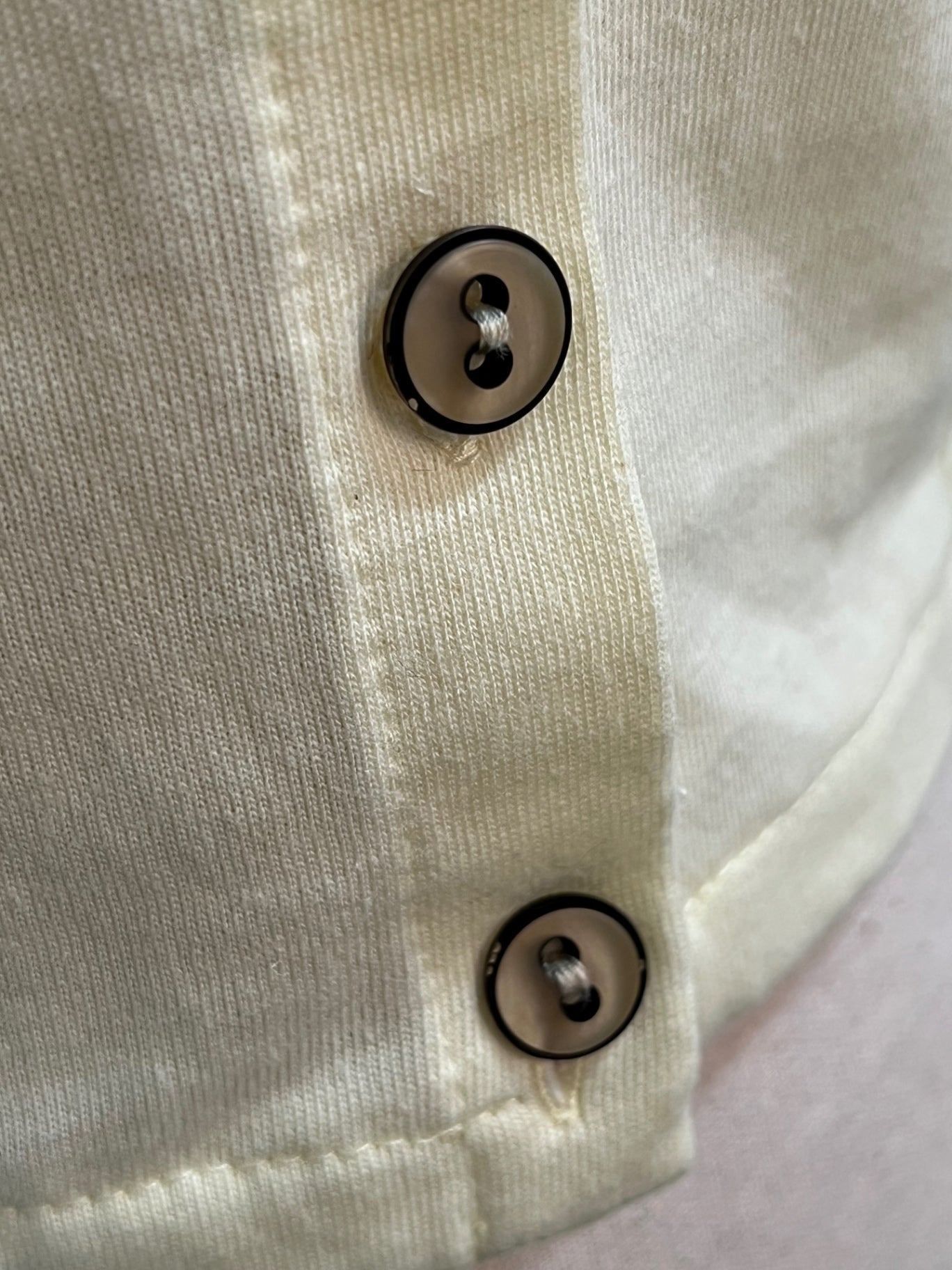 Vintage Taktic Blusenshirt L, ca 38-40 Vanillegelb / Pastellgelb mit tollen transparenten Knöpfen