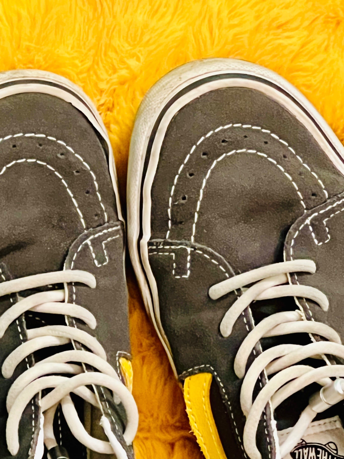 Vans Sneaker 40 Schwarz mit gelb
