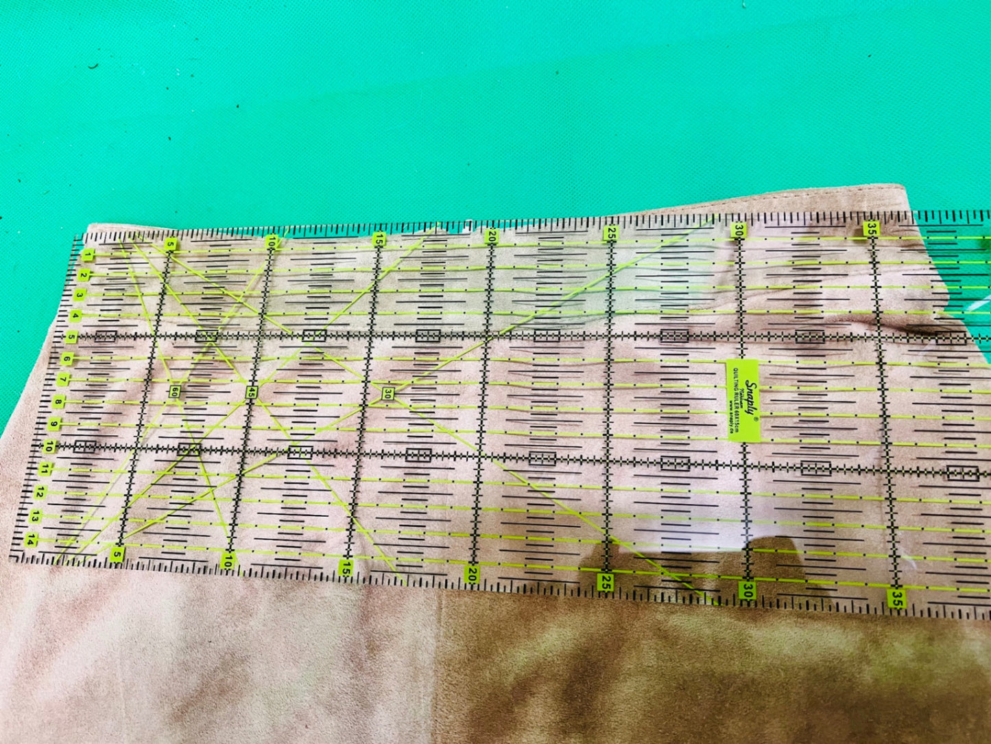 Vintage Wildleder Mini Rock Ca. 34 / 36 Beige