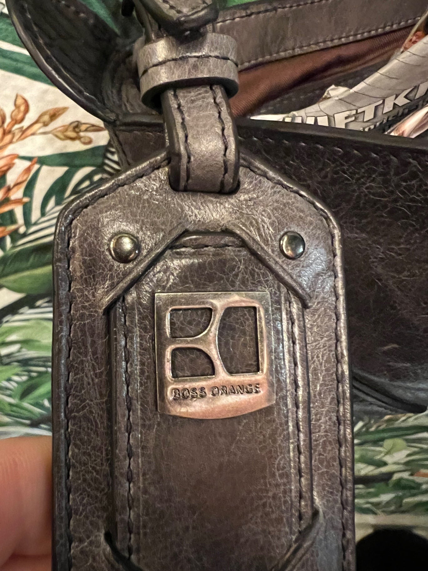 Hugo Boss Orange Leder Tasche Mittel Grau