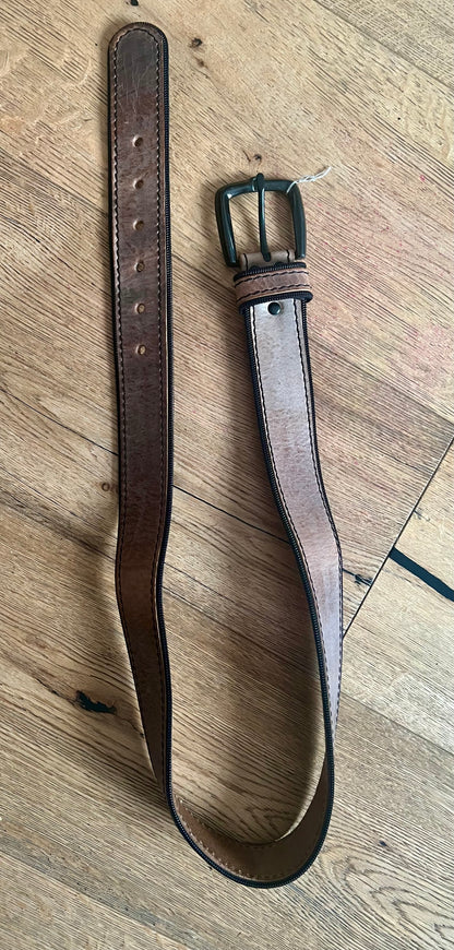 Neuer Echtleder Gürtel hellbraun – Used Look – schwarze Metallschnalle – Reißverschluss Saum – 90 cm – ungetragen