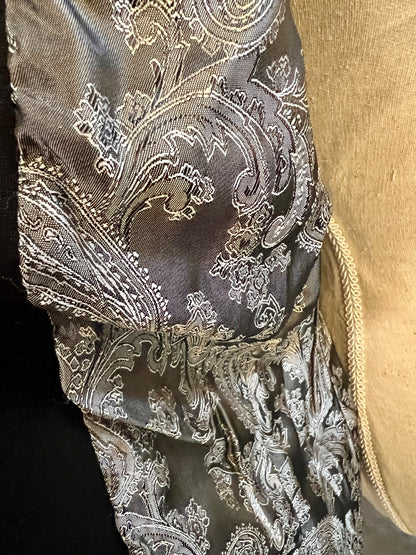 Edgy Bikerjacke / Blazer Gr. 36 - 38 | Schwarz | Silber‑Nieten & Reißverschlüsse | Rockig