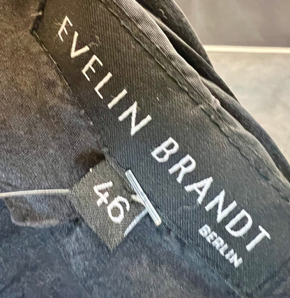 Bolero mit Blumen-Applikationen von Evelin Brandt Berlin | Schwarz • Elegant | Gr. 42