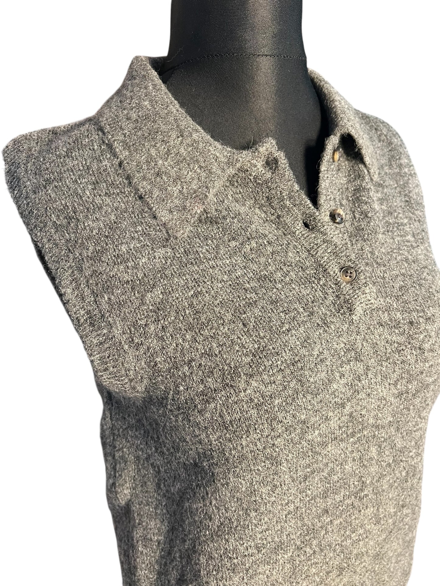 Sara's Choice: H&M – Pullunder Pullover dunkelgrau L XL 42 44 46 Dark Alternative
