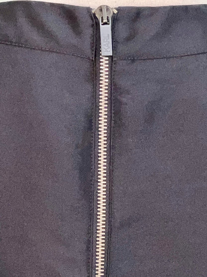 Karl Lagerfeld Bluse 42 Schwarz mit Nieten und Reißverschluss hinten