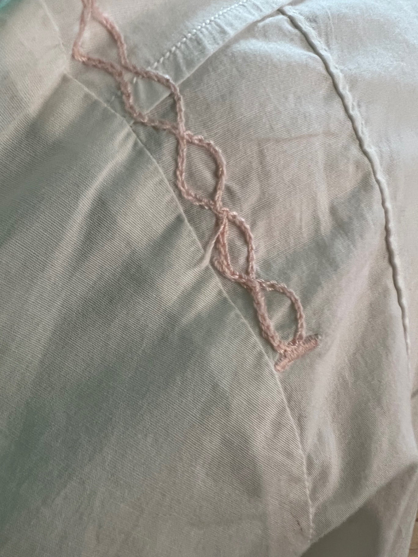 Vintage Napapijri Bluse 34/36 Weiß mit bunten gestickten Verzierungen