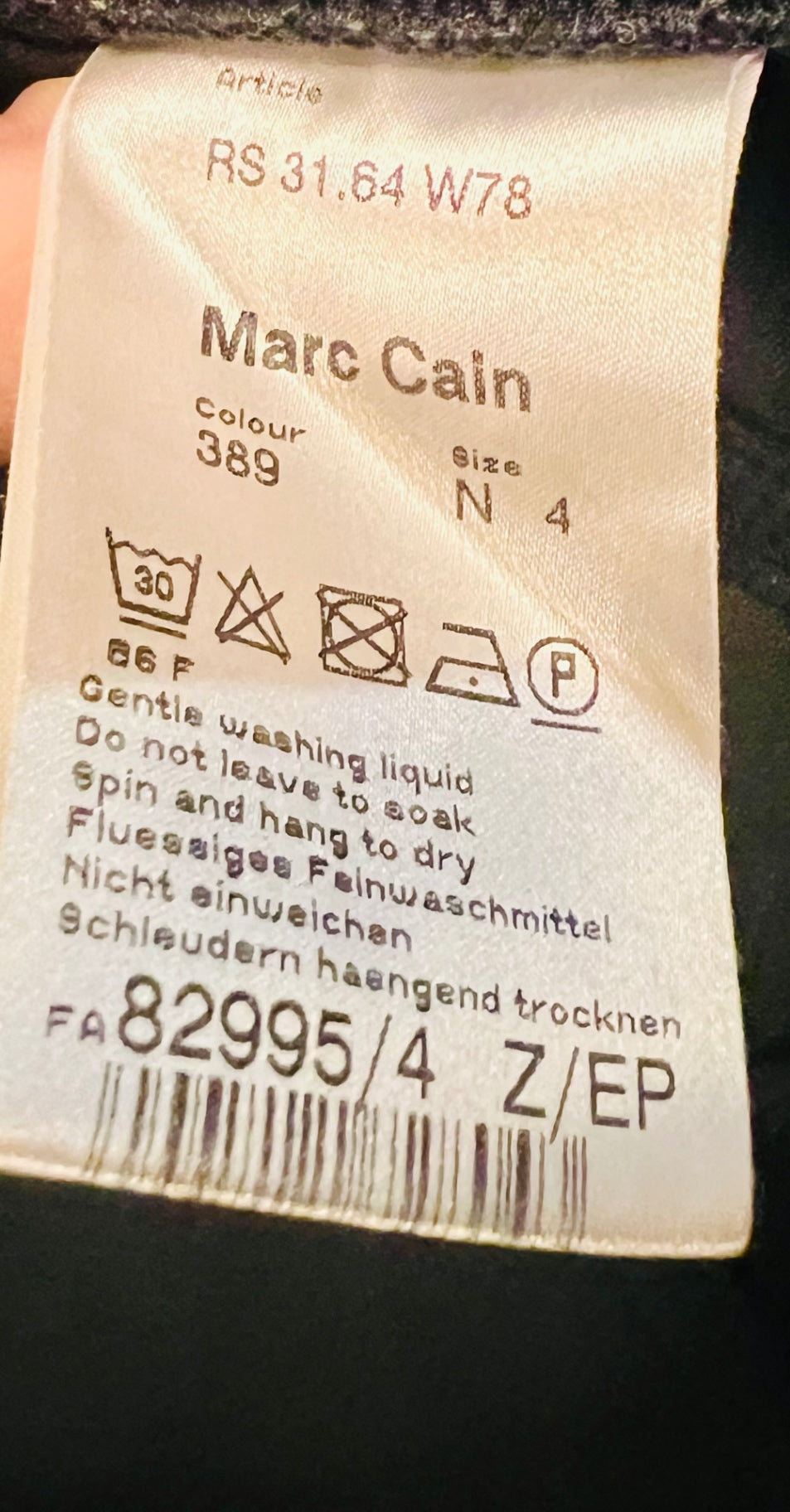 Marc Cain Jacke Softshell N4 40 M Dunkelblau Schwarz