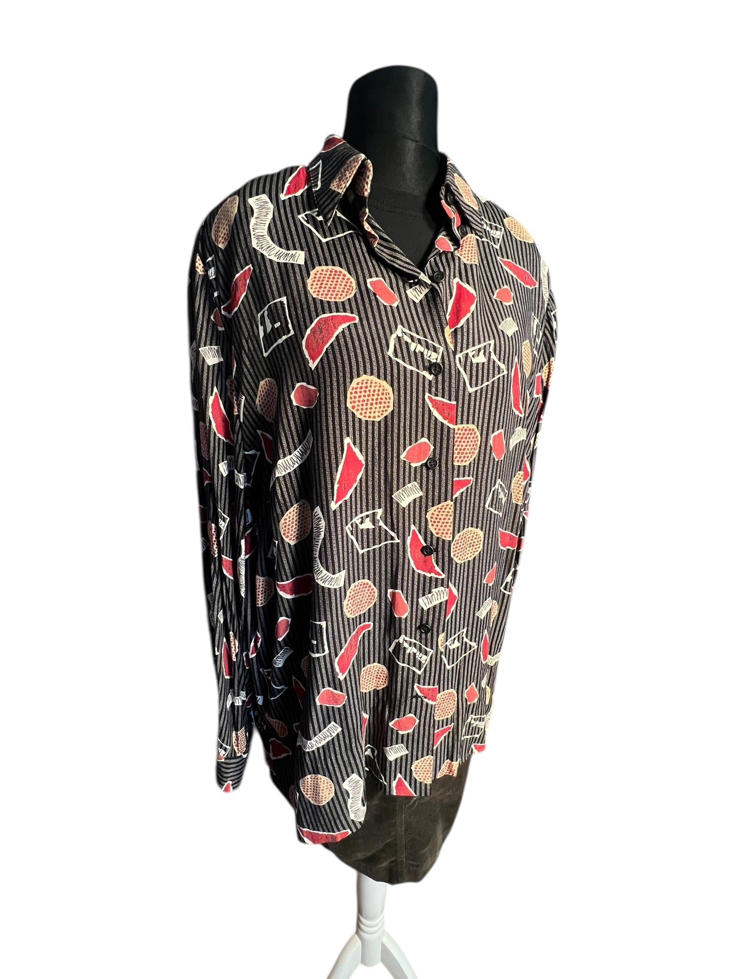 Vintage 80s/90s Oversize Bluse Rio Gr. 48 | Schwarz Grau Rot | Viskose | Statement Pattern