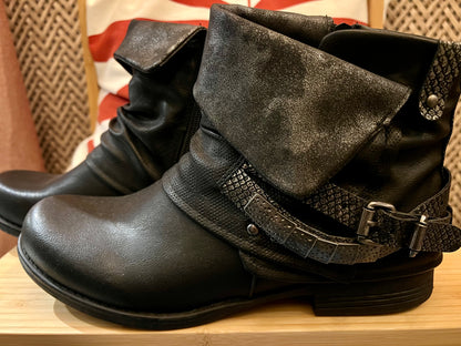 Bike Boots Schwarz • Veganes Leder • Gr. 42 • Top Zustand wie neu