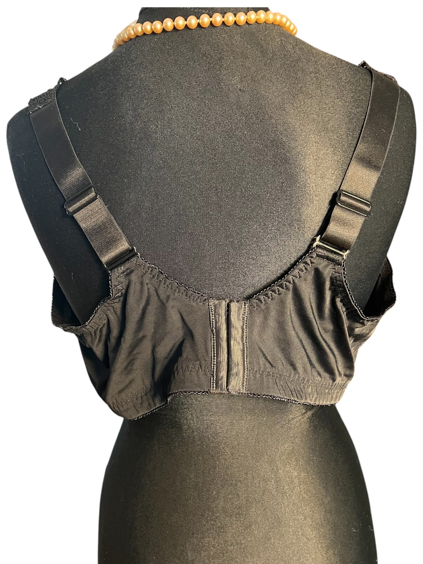 Sara's Choice: Bonprix – BH Top Spitze schwarz  | Gr 105D 48 50 XXXL | Dark Alternative