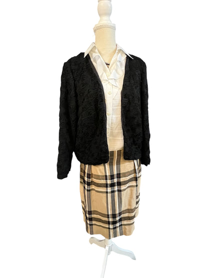 Bolero mit Blumen-Applikationen von Evelin Brandt Berlin | Schwarz • Elegant | Gr. 42