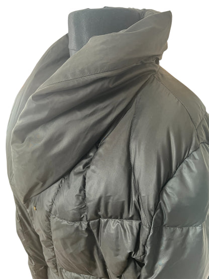 Max Mara Daunenjacke 100 % Daune Schwarz Gr. 36 / IT 40 – Tailliert & Elegant