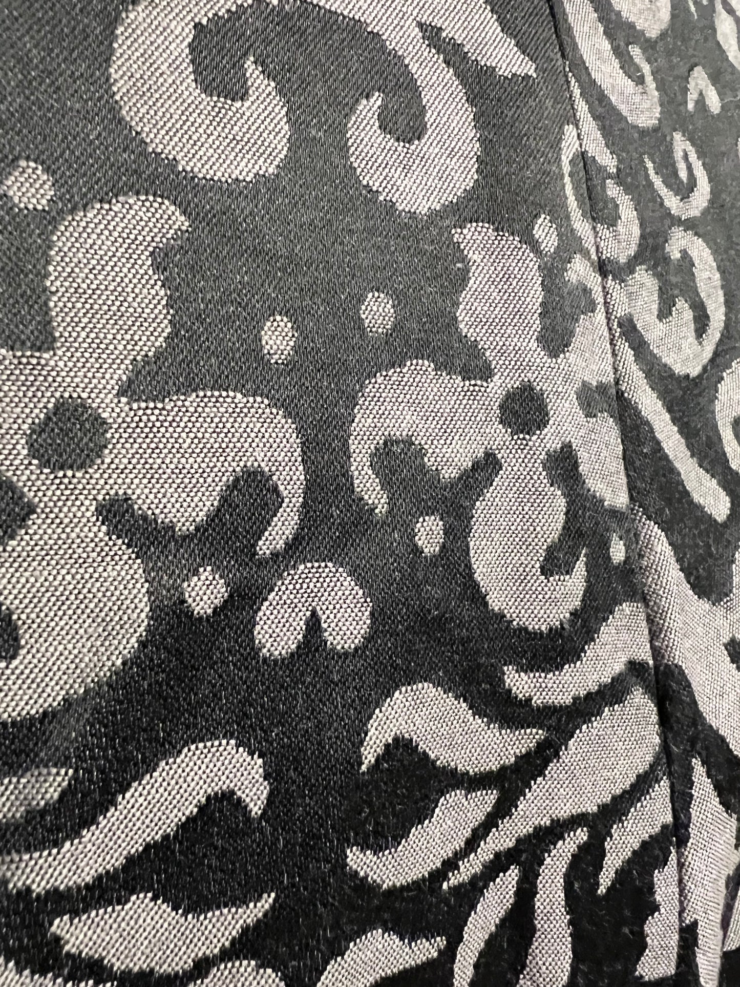 Sara's Choice: Mexx Rock Muster grau schwarz| Gr. 38 40 M | Dark Alternative