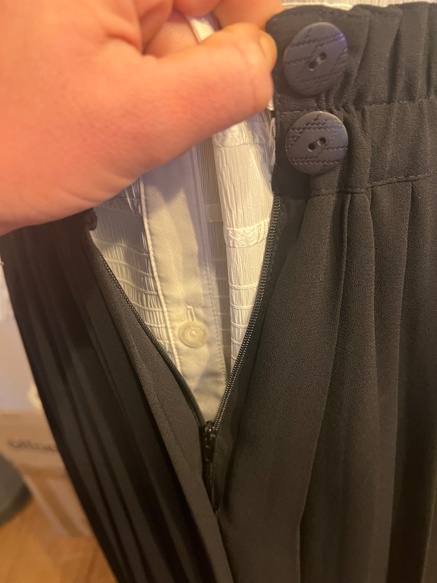 Vintage Rock 80s/90s – Schwarzer Faltenrock mit Stretch – Größe 38 40 M Rock lang schwarz