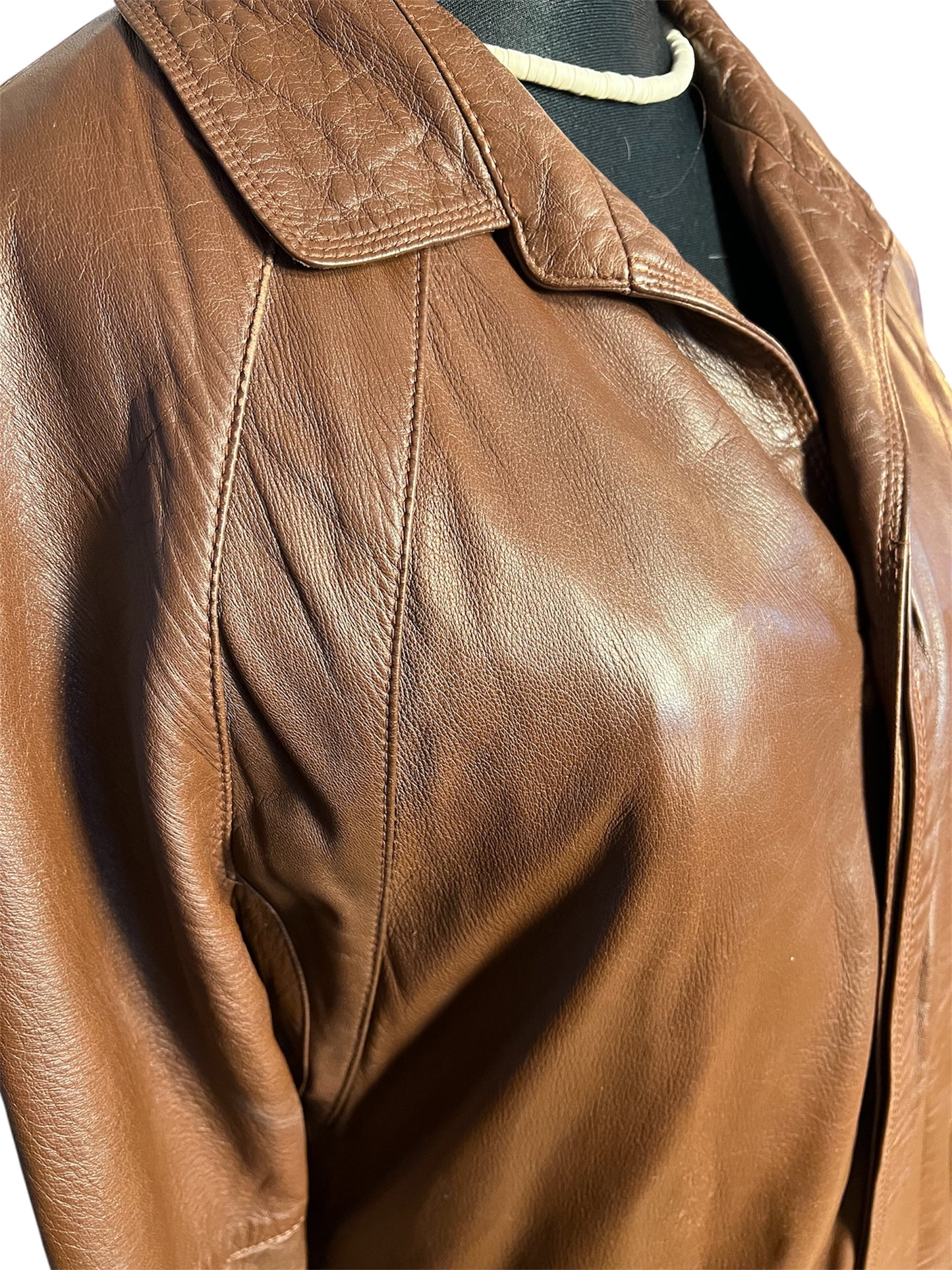 Vintage Ledermantel Cognac Braun Lang | Echtleder Mantel mit Gürtel | Gr. 40 - 42 / M 48 | 90s Retro Trench Mantel Unisex