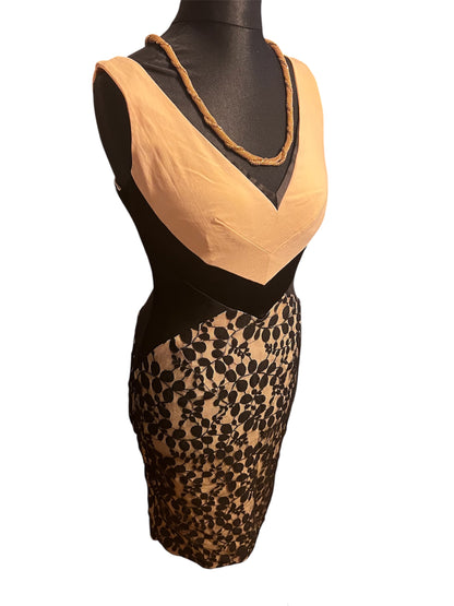 Hybrid Spitzenkleid Beige Schwarz Colourblocking Gr. 38 40 M Etuikleid Cocktailkleid Polen Gr 12