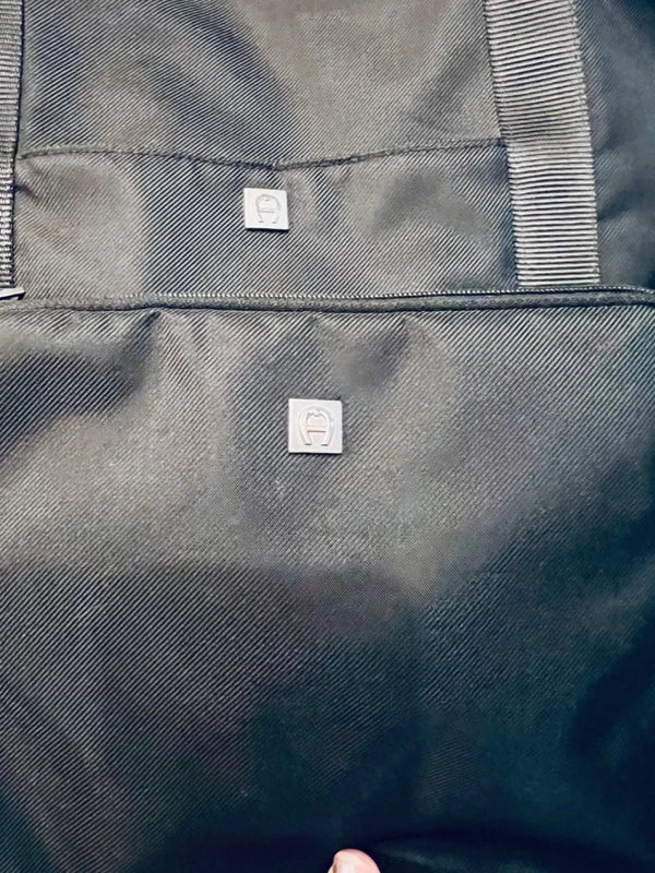 Aigner Shopper aus Nylon / Rucksackstoff Schwarz – Hochwertig + Mini - Tasche , wie neu