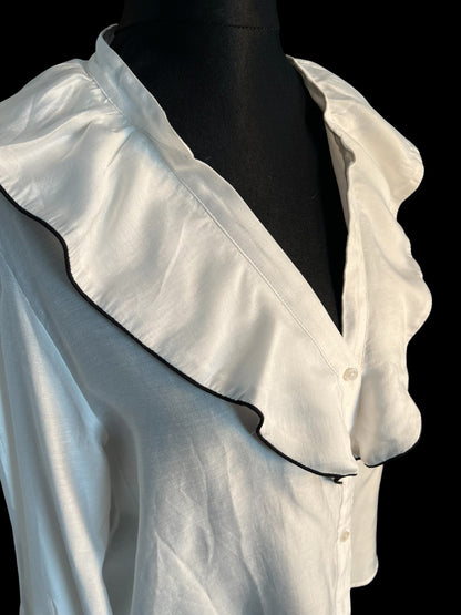 Sara's Choice: H&M Bluse Volant weiss schwarz | Gr. 44 46 XL | Dark Alternative