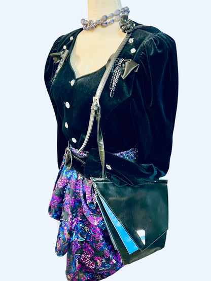 Vintage Leder Umhängetasche 80s – geometrisches Rautendesign – schwarz/blau – Statement Tasche