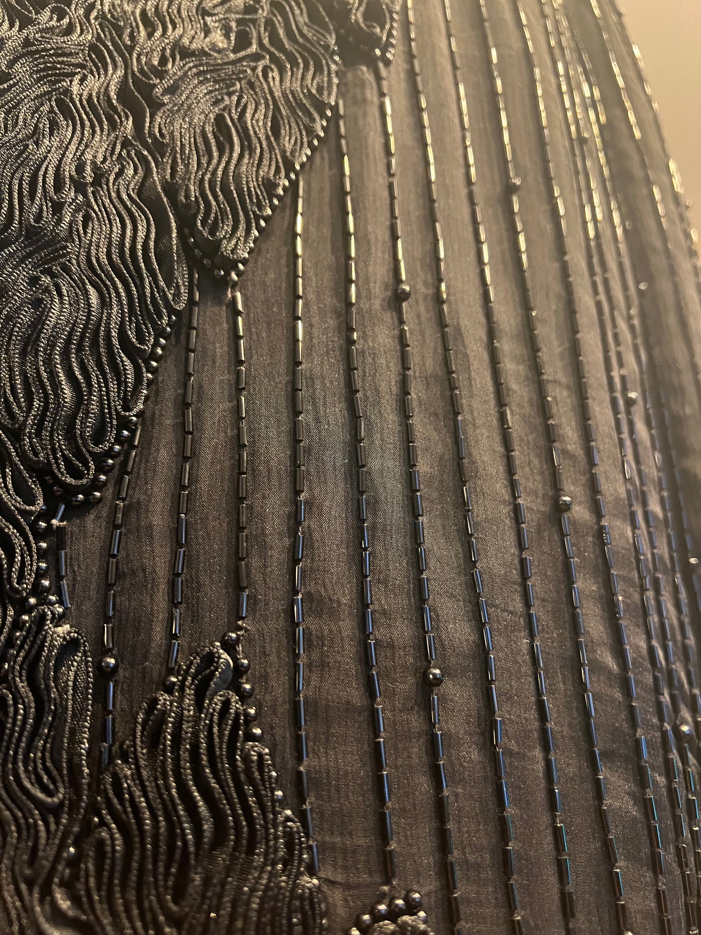 Vintage Seiden Bolero 40 Augustat GmbH India Schwarz Glanz