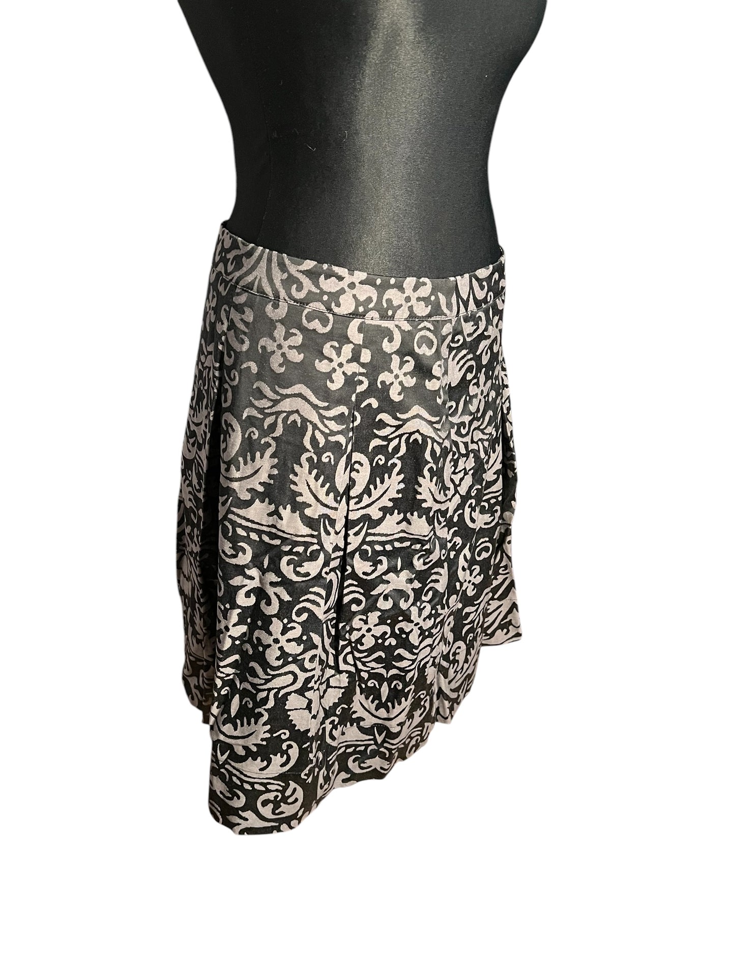 Sara's Choice: Mexx Rock Muster grau schwarz| Gr. 38 40 M | Dark Alternative