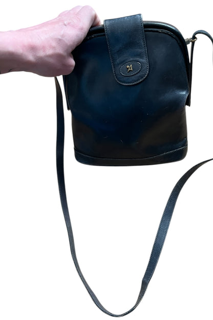 Assima Creation Vintage Leder Tasche dunkelblau Frame Bag Retro Chic