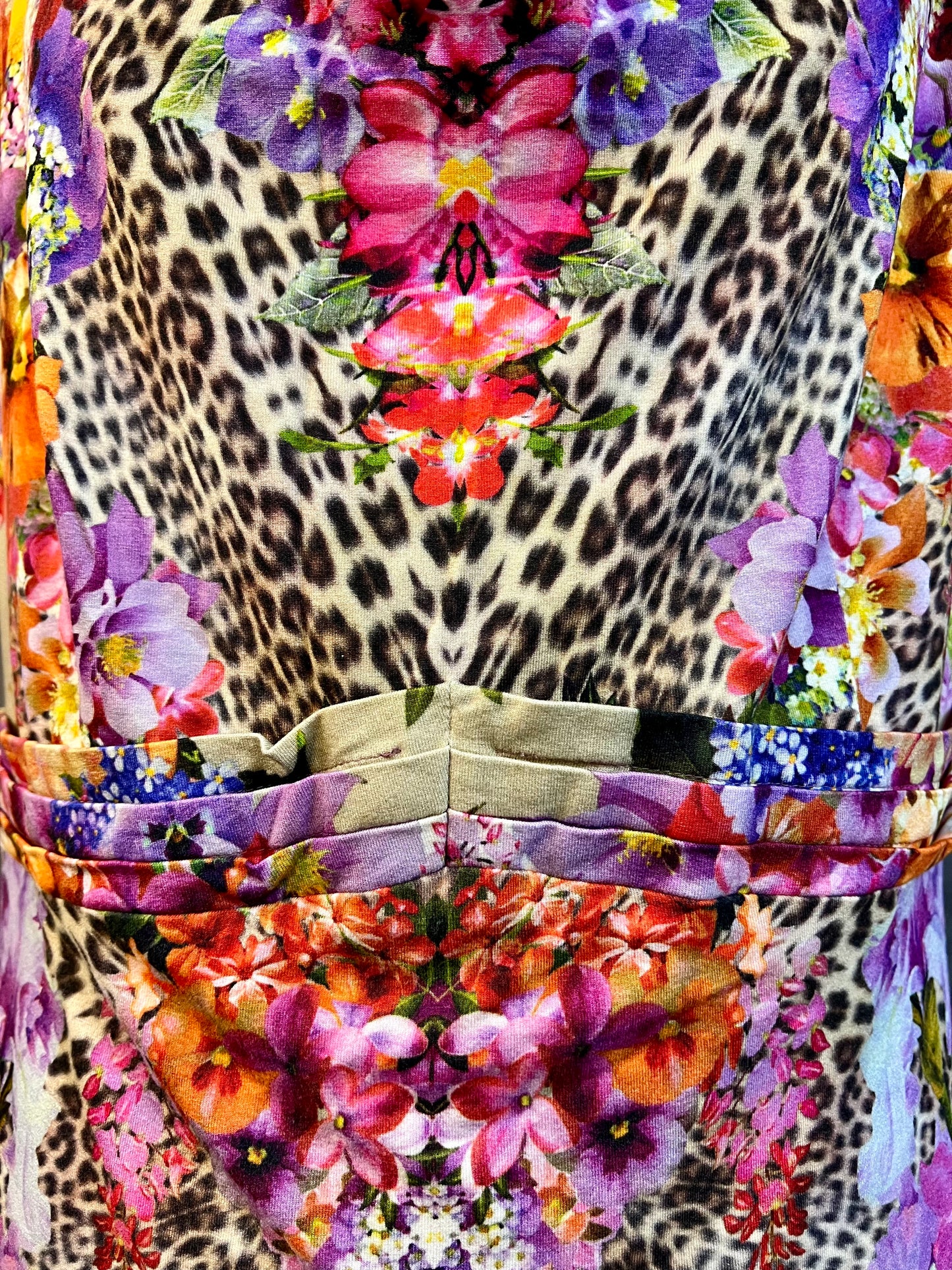 Vintage Apanage Jersey Kleid Gr 44 46 – Beige bunt Blumen & Leo Print | Waterfall Ausschnitt | Y2K