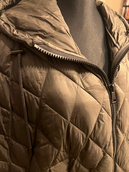 Blonde No 8 CARLY Steppweste S 36 Grün Oliv Oversize mit Kapuze – Neuwertig