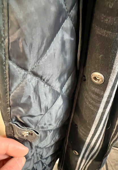 Vintage Y2K Trenchcoat M Schwarz/Grau kariert • Gestepptes Futter • Taillengürtel • EastWest