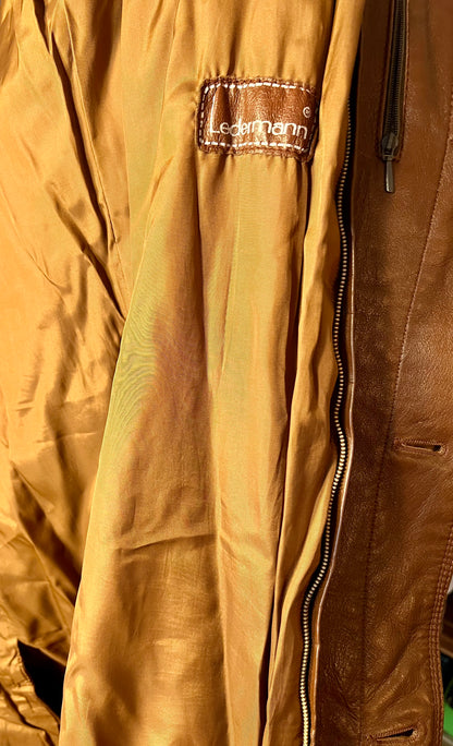 Vintage Ledermantel Cognac Braun Lang | Echtleder Mantel mit Gürtel | Gr. 40 - 42 / M 48 | 90s Retro Trench Mantel Unisex