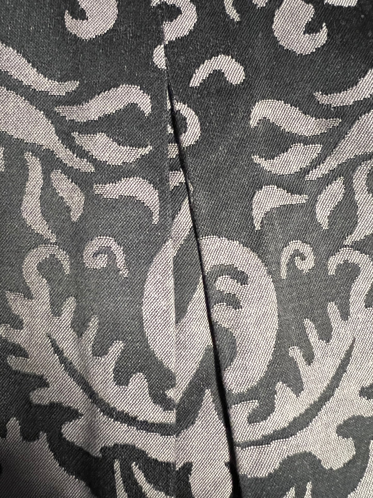 Sara's Choice: Mexx Rock Muster grau schwarz| Gr. 38 40 M | Dark Alternative