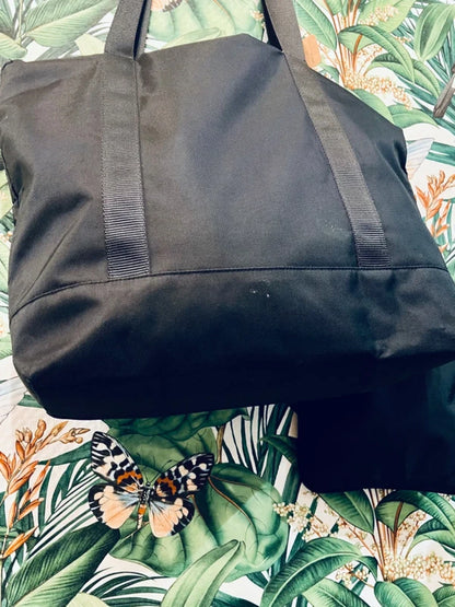 Aigner Shopper aus Nylon / Rucksackstoff Schwarz – Hochwertig + Mini - Tasche , wie neu