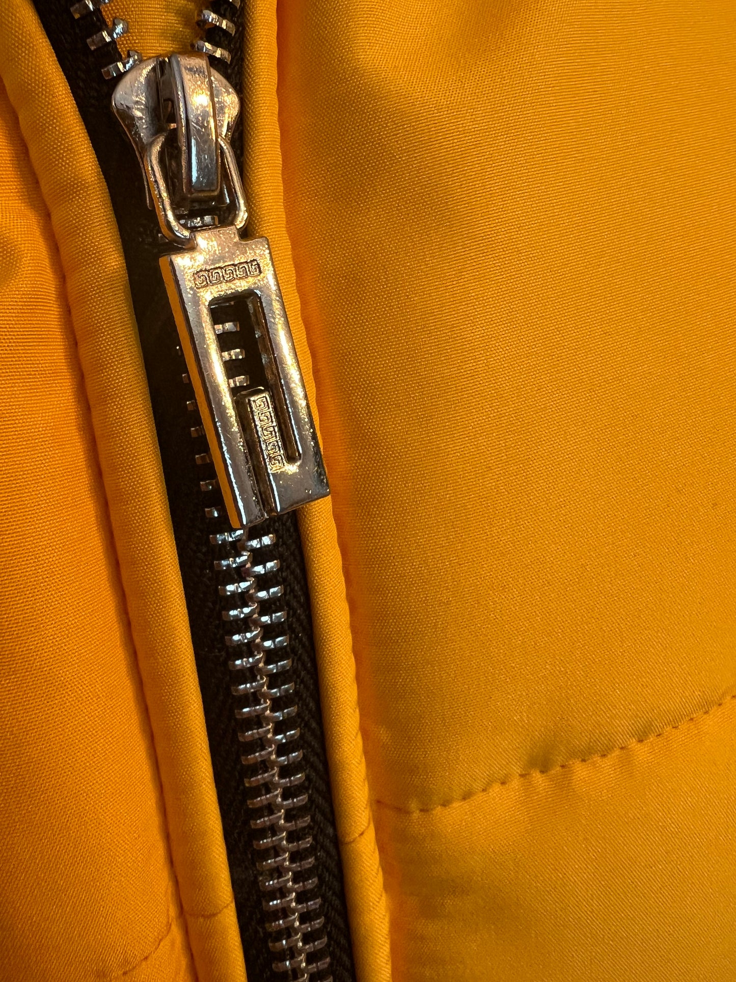 Soolinen Oversize Daunenjacke Sonnengelb | Größe XL–XXL | Trendy Puffy Jacket | 46 48