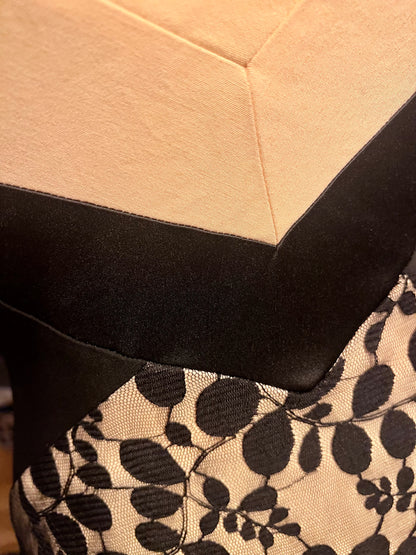 Hybrid Spitzenkleid Beige Schwarz Colourblocking Gr. 38 40 M Etuikleid Cocktailkleid Polen Gr 12