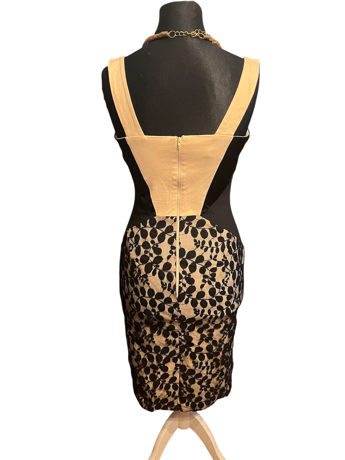 Hybrid Spitzenkleid Beige Schwarz Colourblocking Gr. 38 40 M Etuikleid Cocktailkleid Polen Gr 12