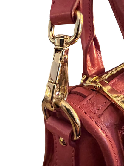 Miu Miu Vitello Shine Schultertasche Himbeer Peonia Leder Designer Bag Original