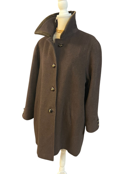 Vintage Wollmantel Braun IT 50 / DE 44 – 46 80% Wolle Made in Italy