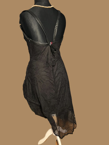 Sara's Choice: Killstar – Träger Kleid Kunstleder Spitze schwarz| Gr. XXL 46 48 | Dark Alternative