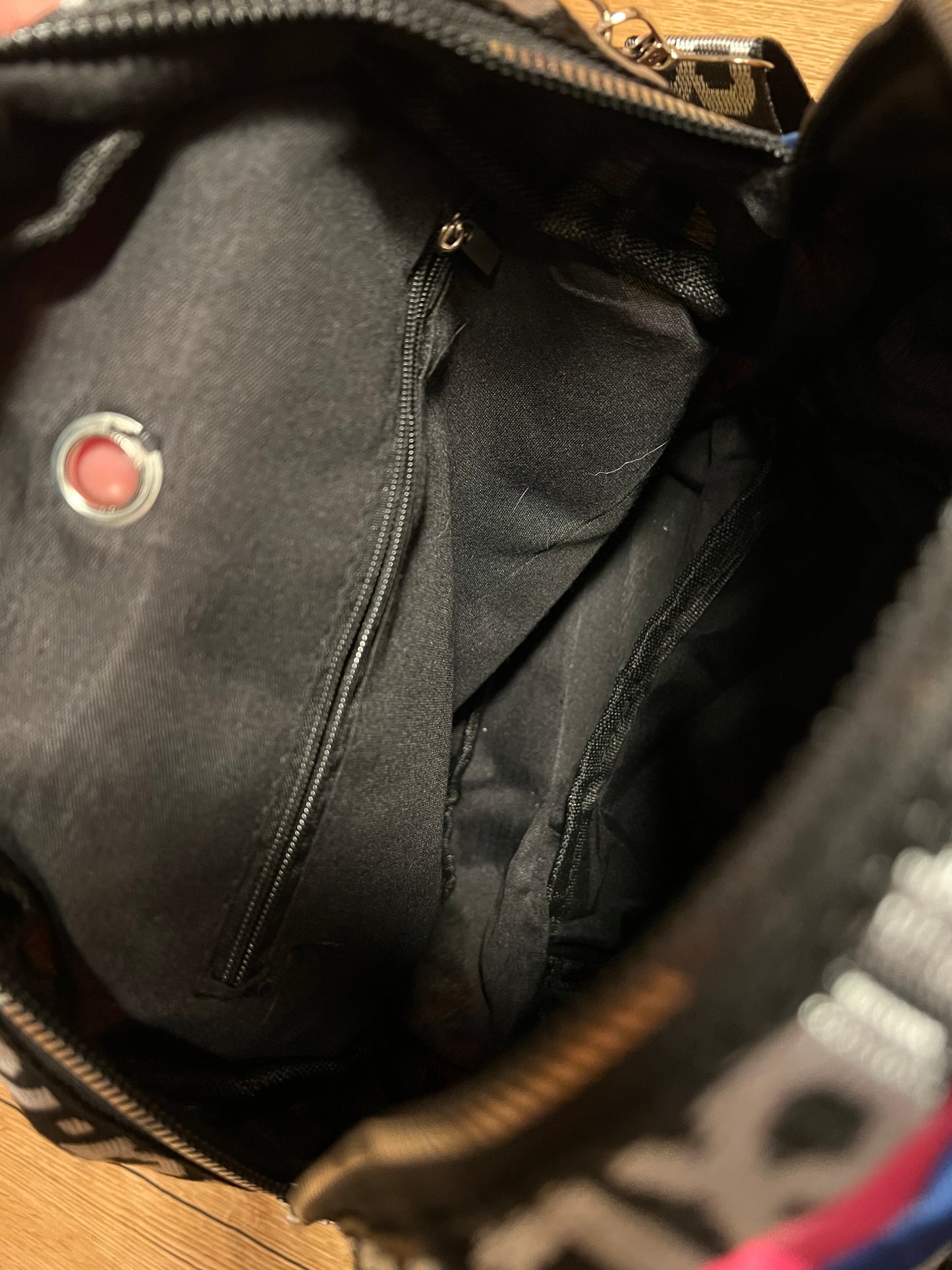 Bunter Nylon-Rucksack Kuchen & Bag – mittelgroß, City‑Style, Top Zustand